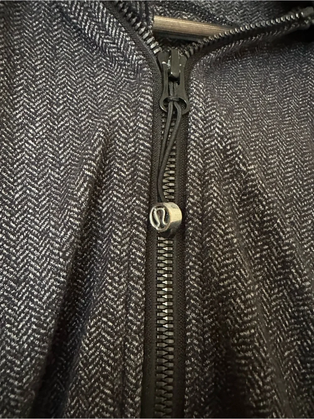 Lululemon Define Hooded Jacket in Heather Gray - Lightweight Zip Front
